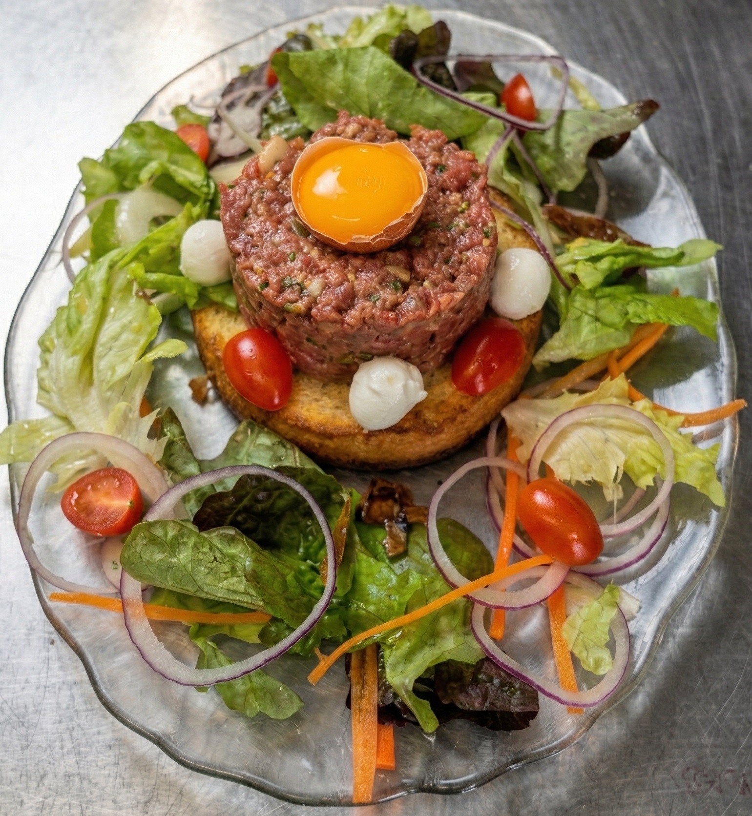 Tartare sur pain toasté